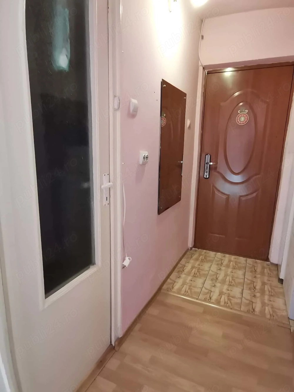 Garsoniera de vanzare 26000 EUR negociabil