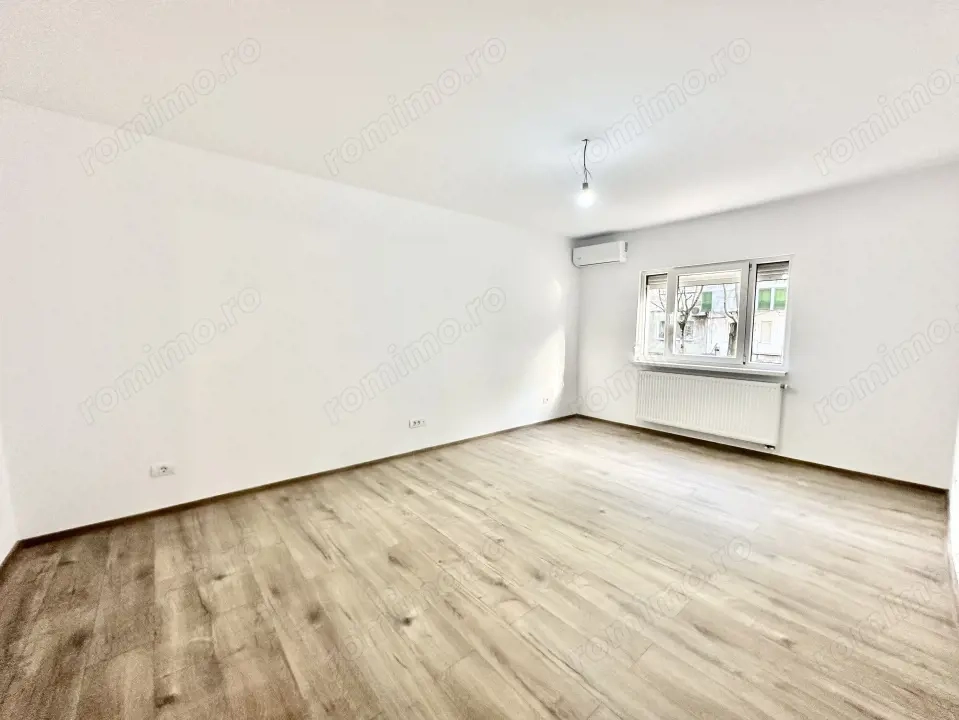 Apartament cu 2 camere - Renovat complet - Zona Soarelui