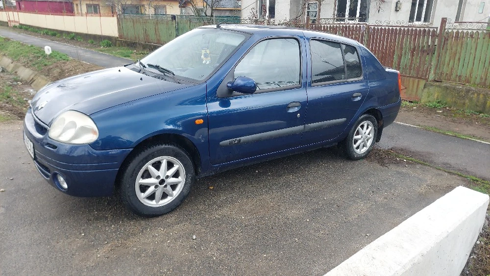 Renault clio stare bună de funcționare 850 euro neg