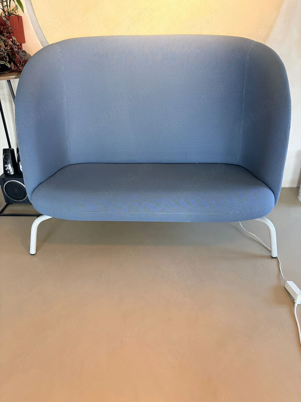Vand canapea designer +HALLE