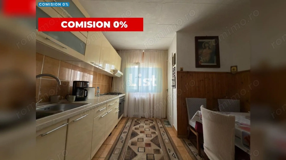 Apartament cu 3 camere decomandate, 21 Decembrie 1989