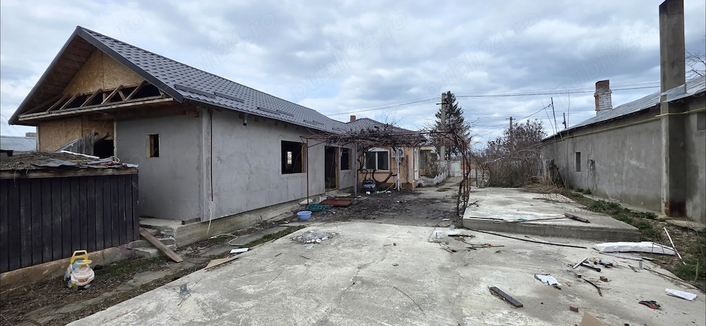 Casa plus teren 2000 mp Rubla, Valea Ramnicului, Ramnicu Sarat