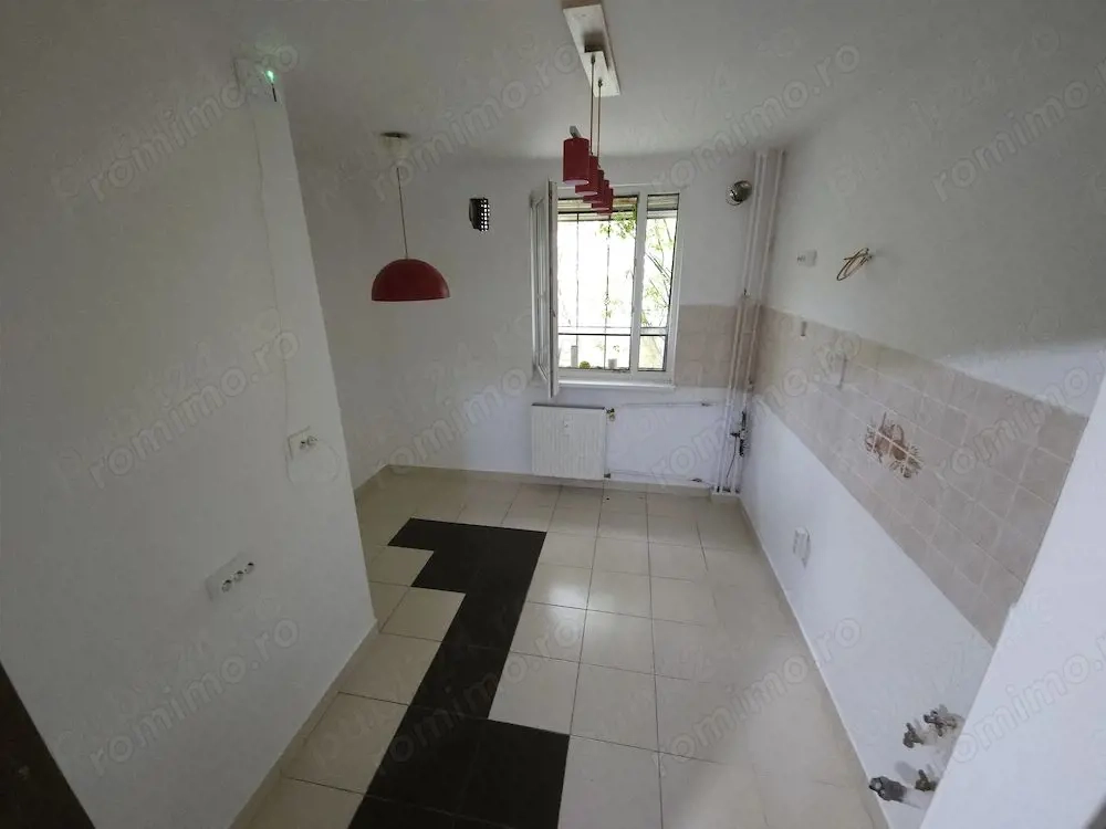 Apartament 3 camere zona Ozana - 1 Decembrie 1918