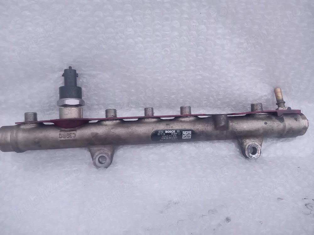 Rampă injectoare Suzuki grand vitara 1.9 ddis 2006 100 lei 