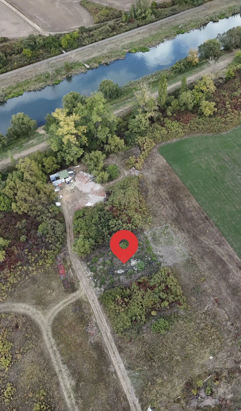 Proprietar, vând urgent teren intravilan 600 mp, lângă DJ591, Sânmihaiu Român   preț negociabil!