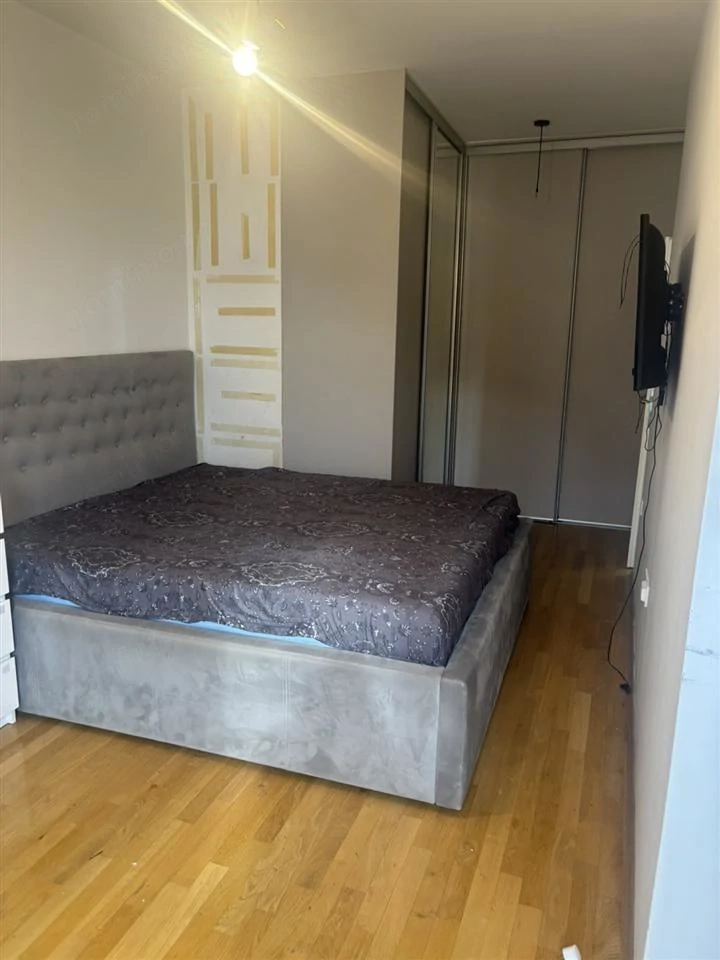 Garsoniera de inchiriat in zona Andronache