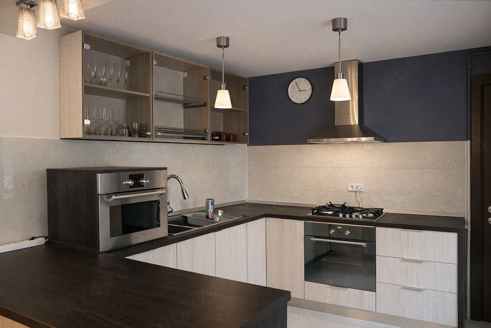 Apartament 2 camere de inchiriat zona Decebal, piata Alba Iulia, Muncii