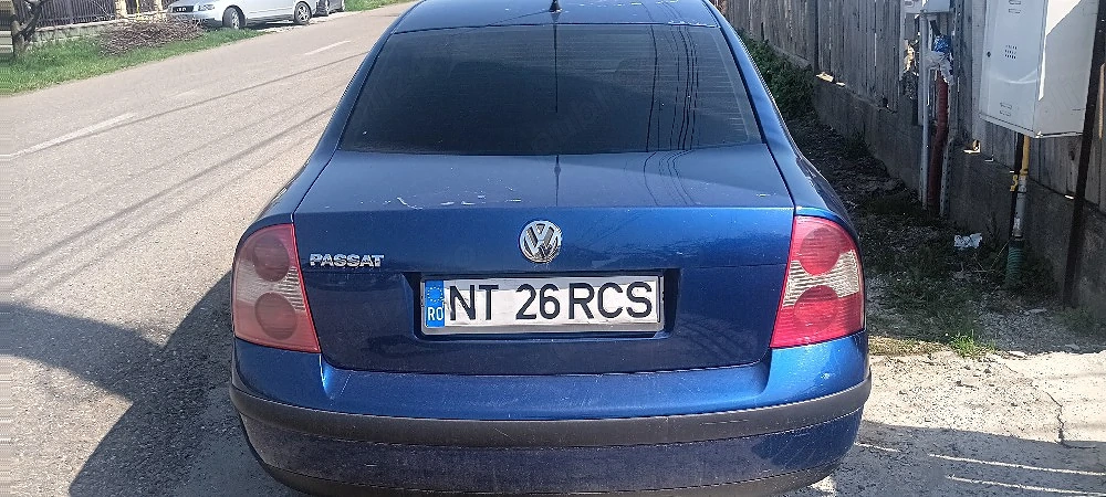passat 2001 ,1.6 benzina