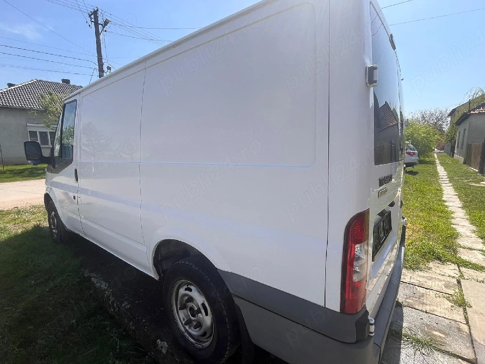 Vând Ford Transit 2,2