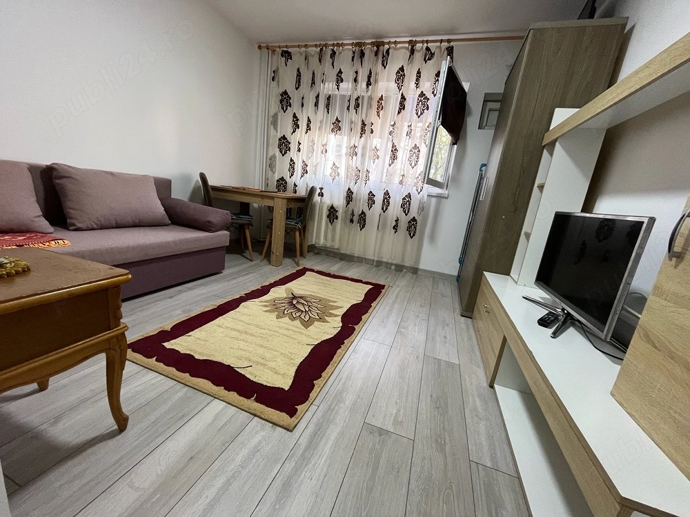 Cet Garsoniera cocheta, etj 1 