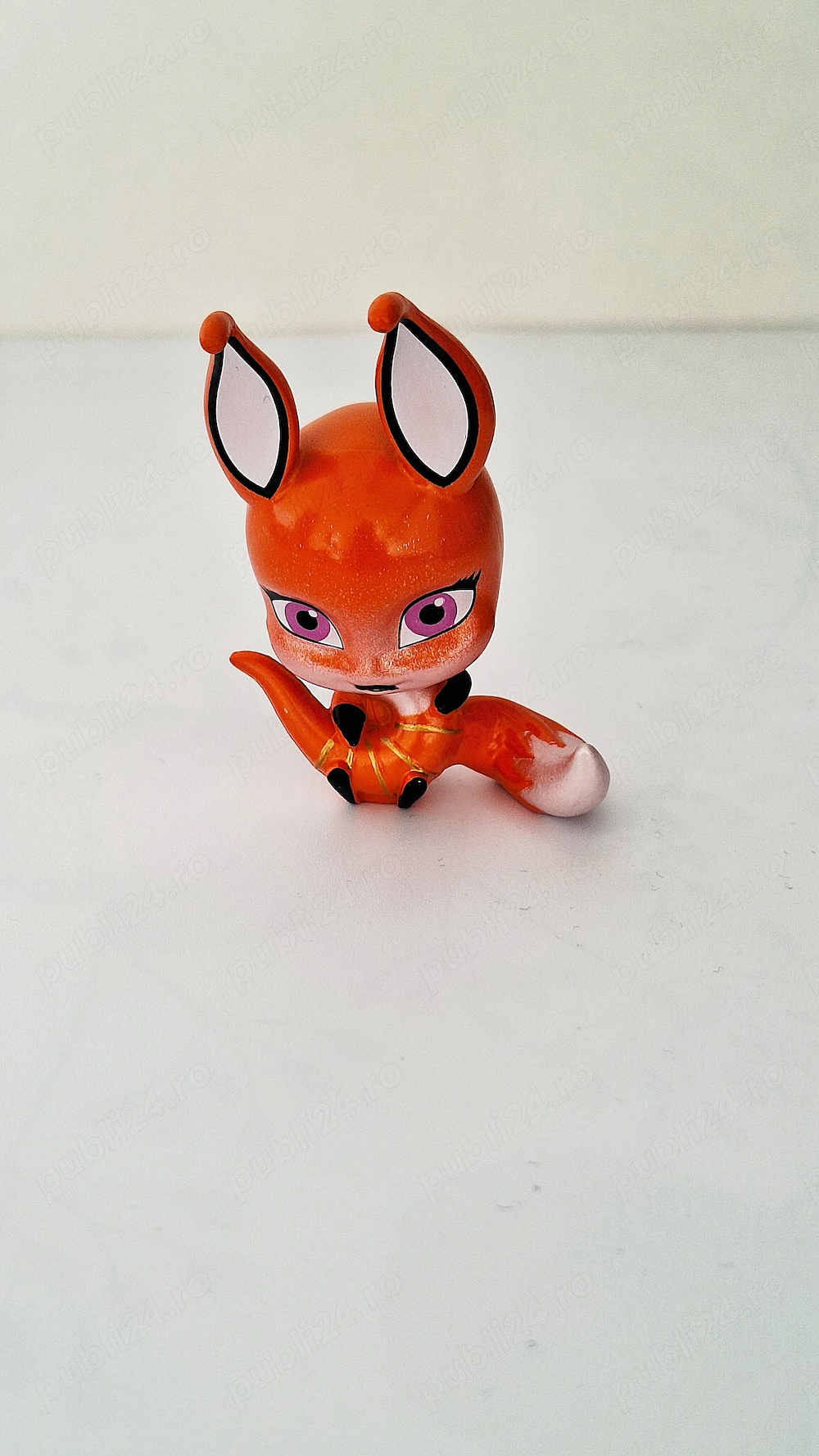 Figurina Miraculos - TRIXX - Kwami Box