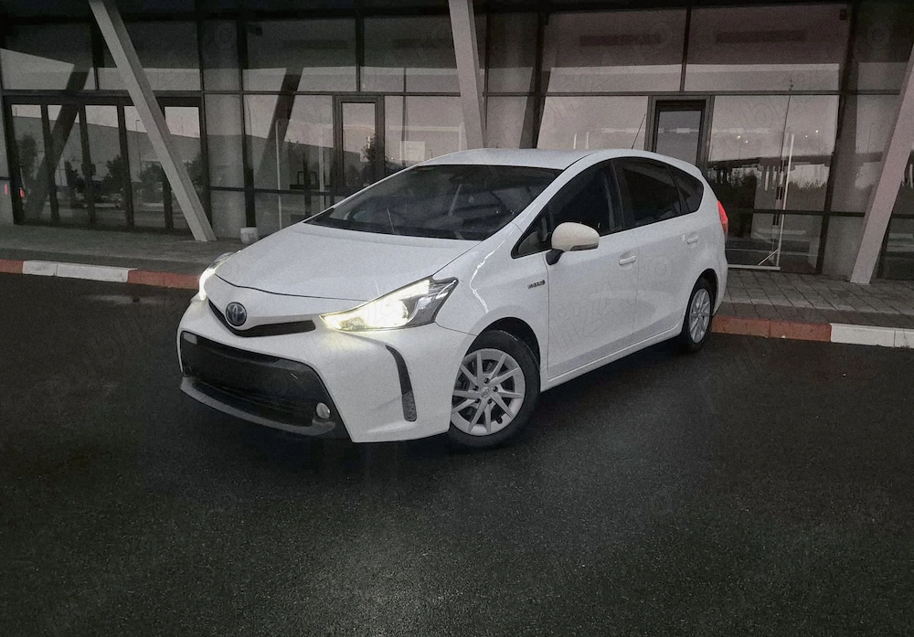 Toyota prius plus 
