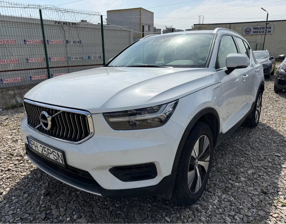 Volvo XC40 plug-in hybrid 2021