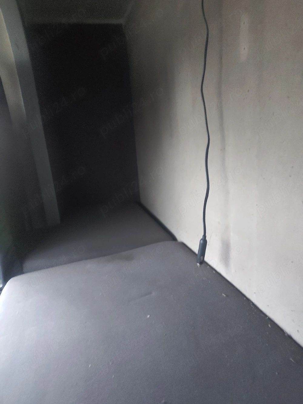 Vand sau desmembrez Renault Master