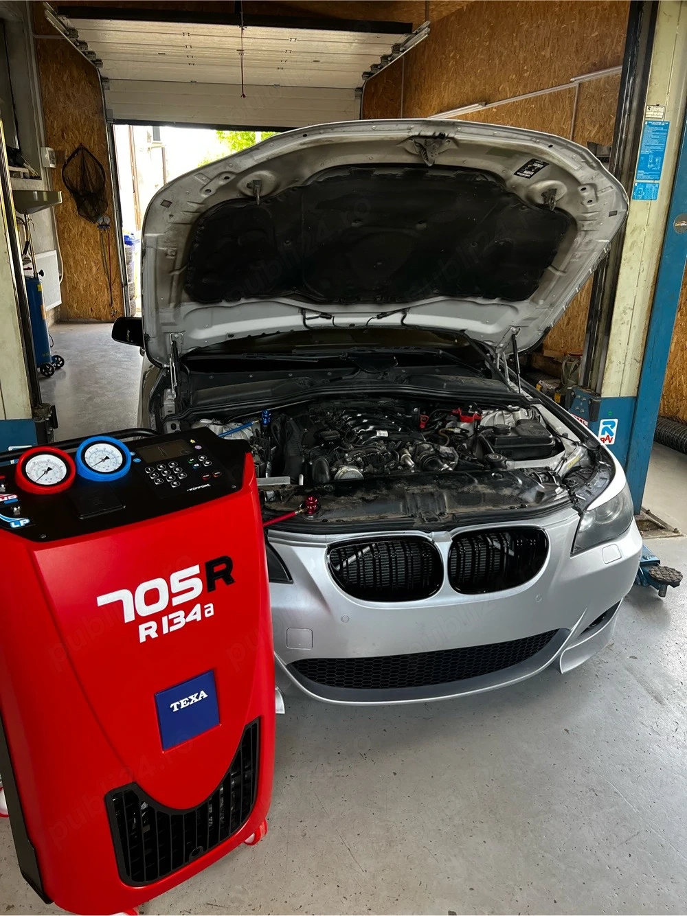 Incarcare freon auto r134a si r1234yf 