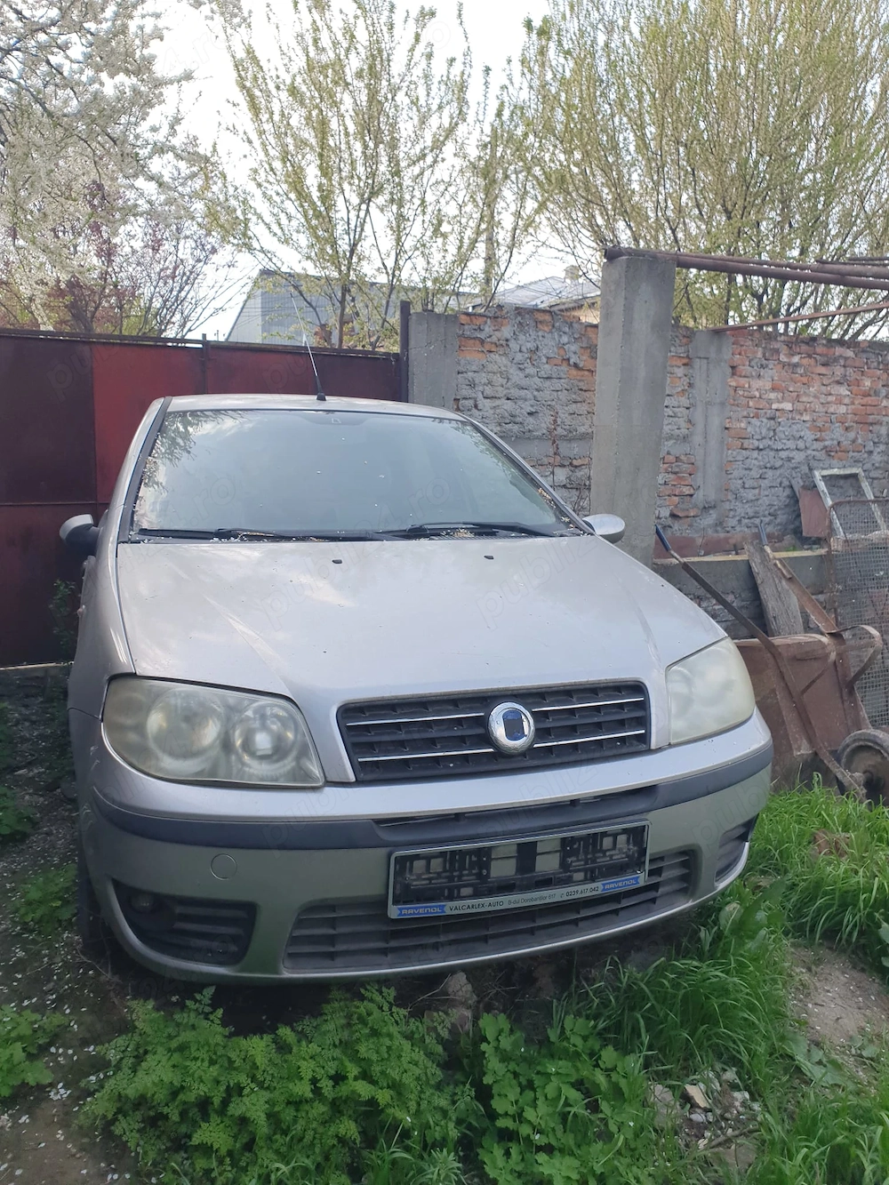 Fiat punto pentru piese 