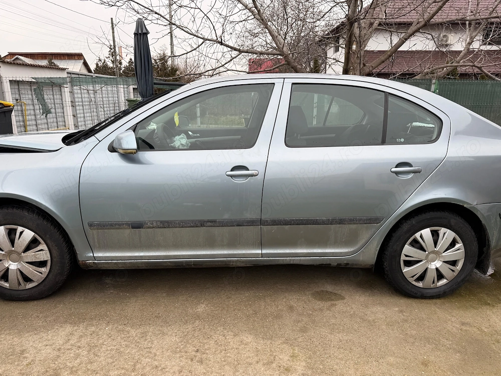 Skoda Octavia 2 (avariata)