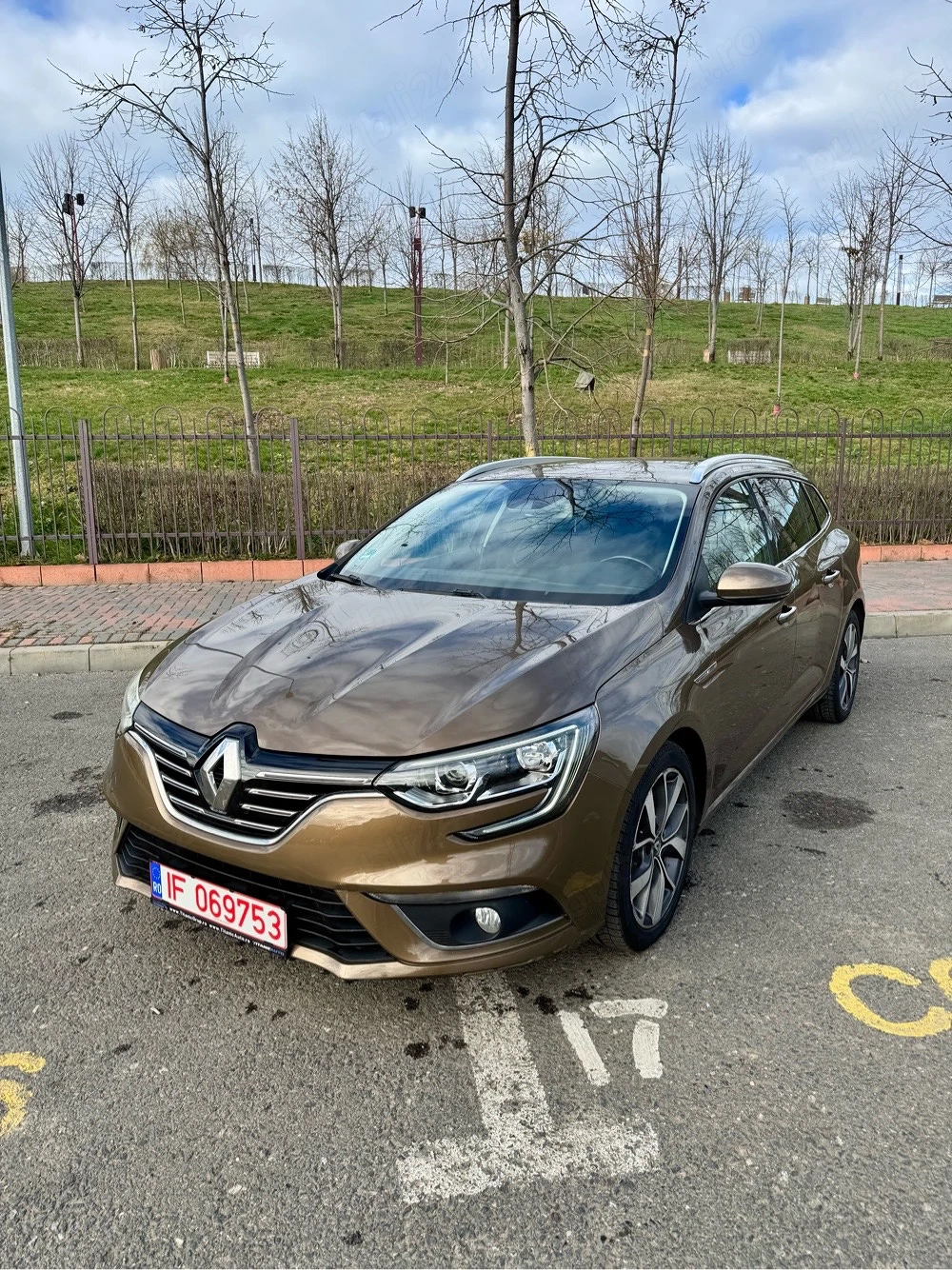 Renault Megane 4 Grandtour Bose edition  Benzina 132CP  Cutie Automata  2017  175000 KM