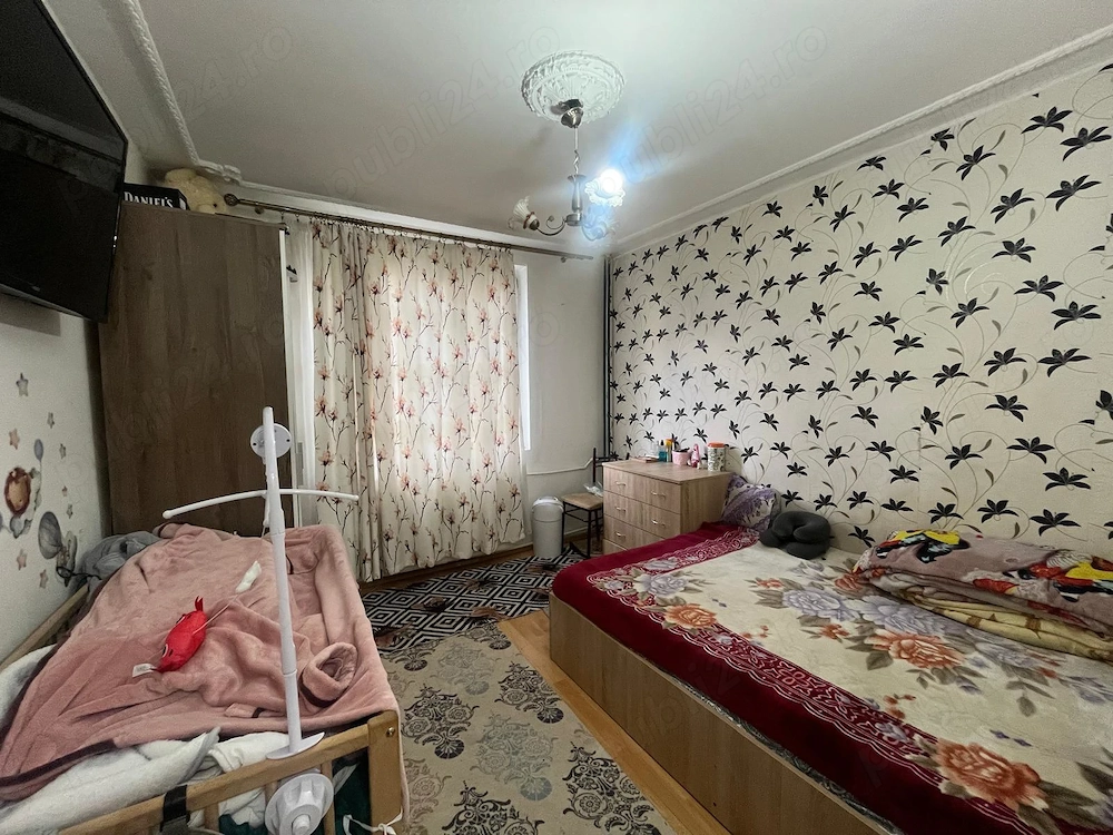 Vand apartament 3 camere confort 1 decomandat