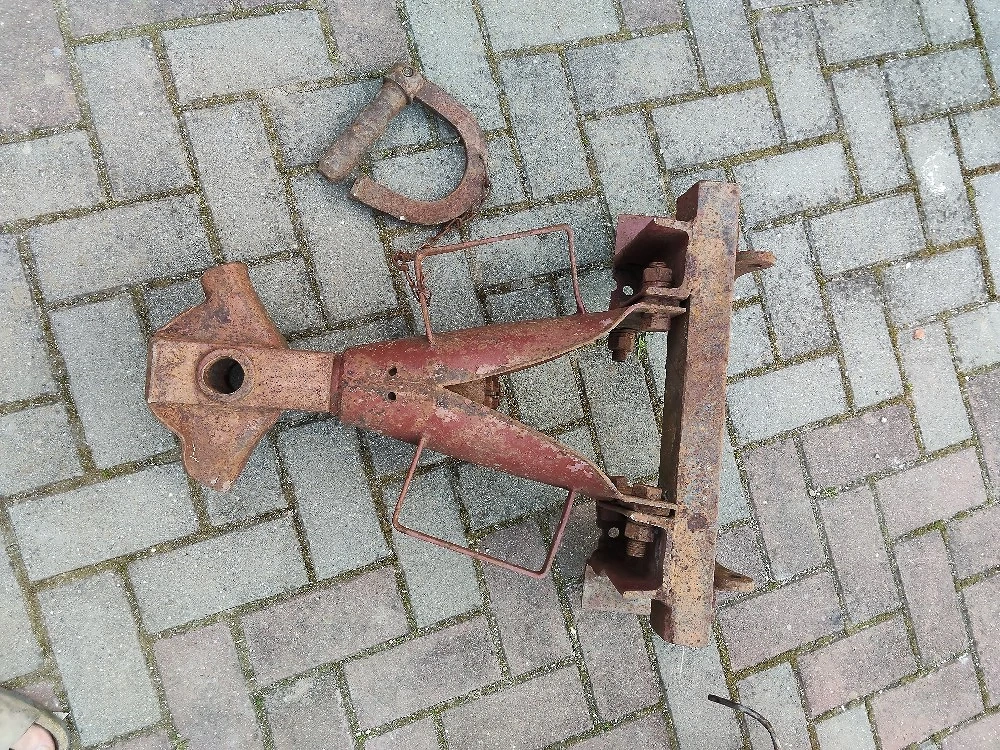 Cupla tractor   robusta, practica si gata de treaba