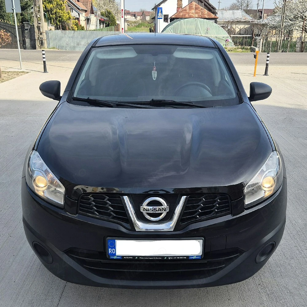 Nissan Qashqai 1.5 diesel 110cp proprietar taxe la zi fiscal pe loc 