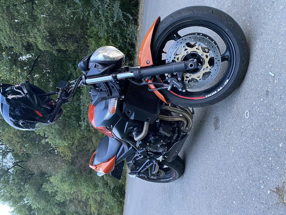 Suzuki GSR 600 an 2010