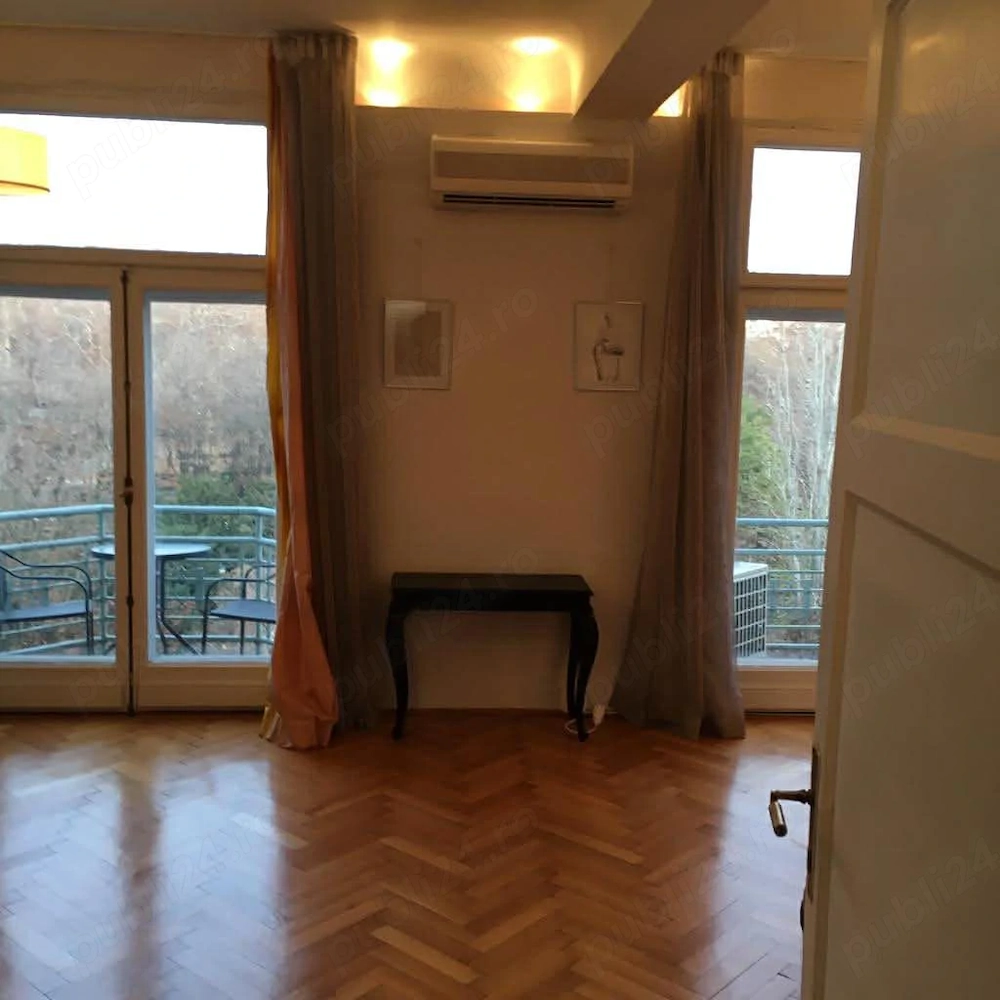 Apartament 6 camere Schitu Măgureanu