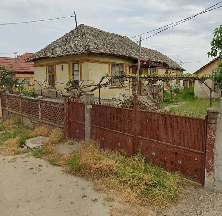 Casa de vanzare sat Hunia com. Maglavit