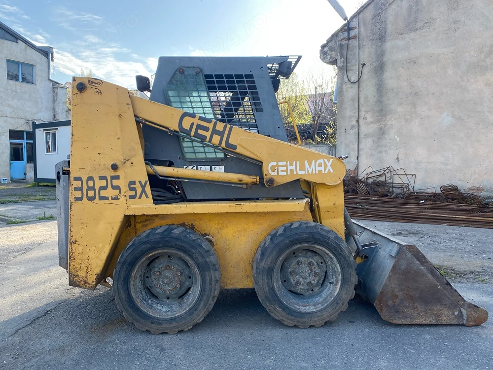 miniincarcator  tip bobcat