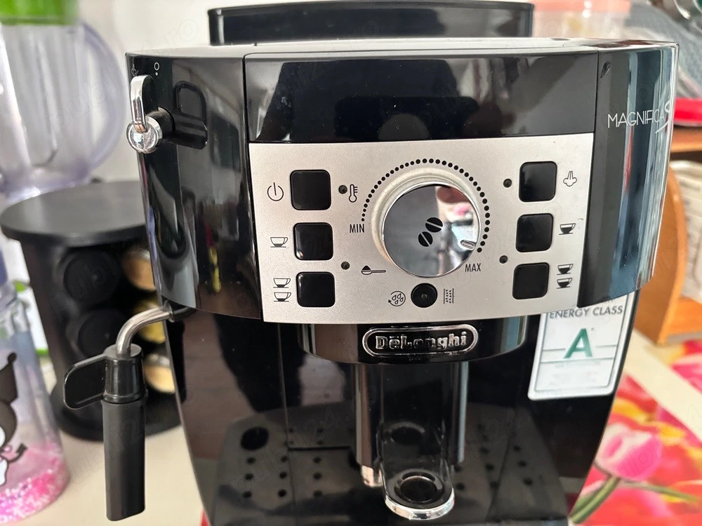 Esspresor automat cafea DeLonghi Magnifica S