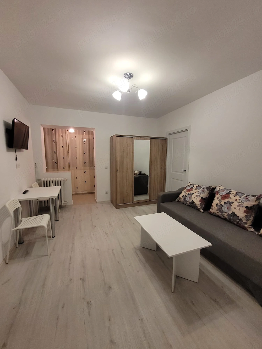 Inchiriez ap 2 camere Piata Sudului