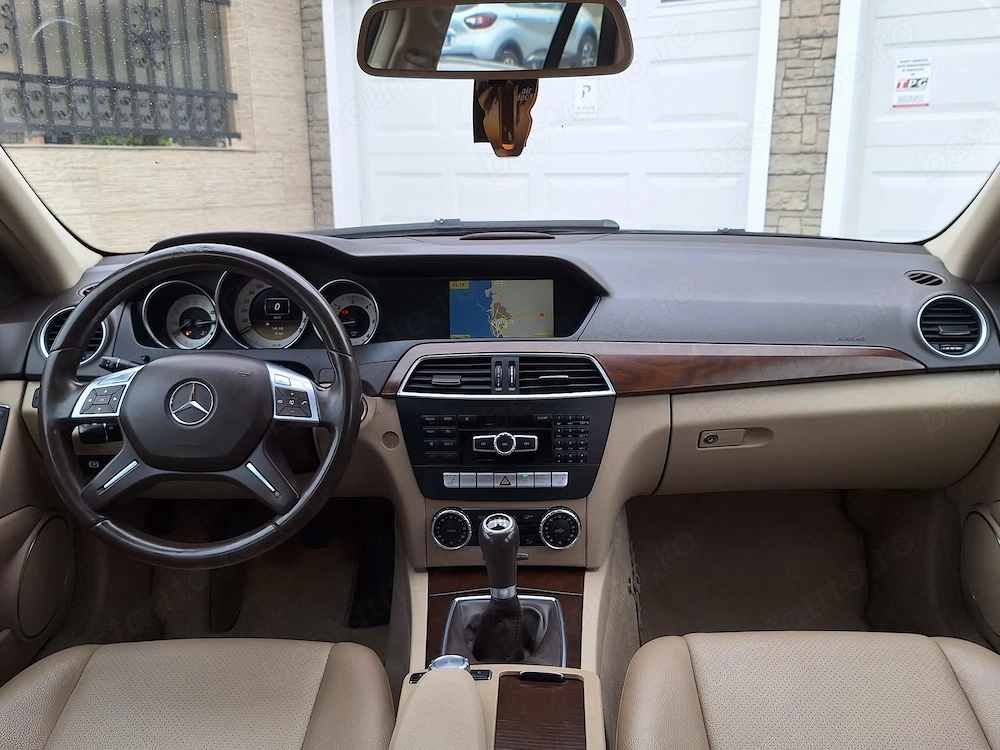 Mercedes-Bens C200 CDI, model facelift, stare excelentă