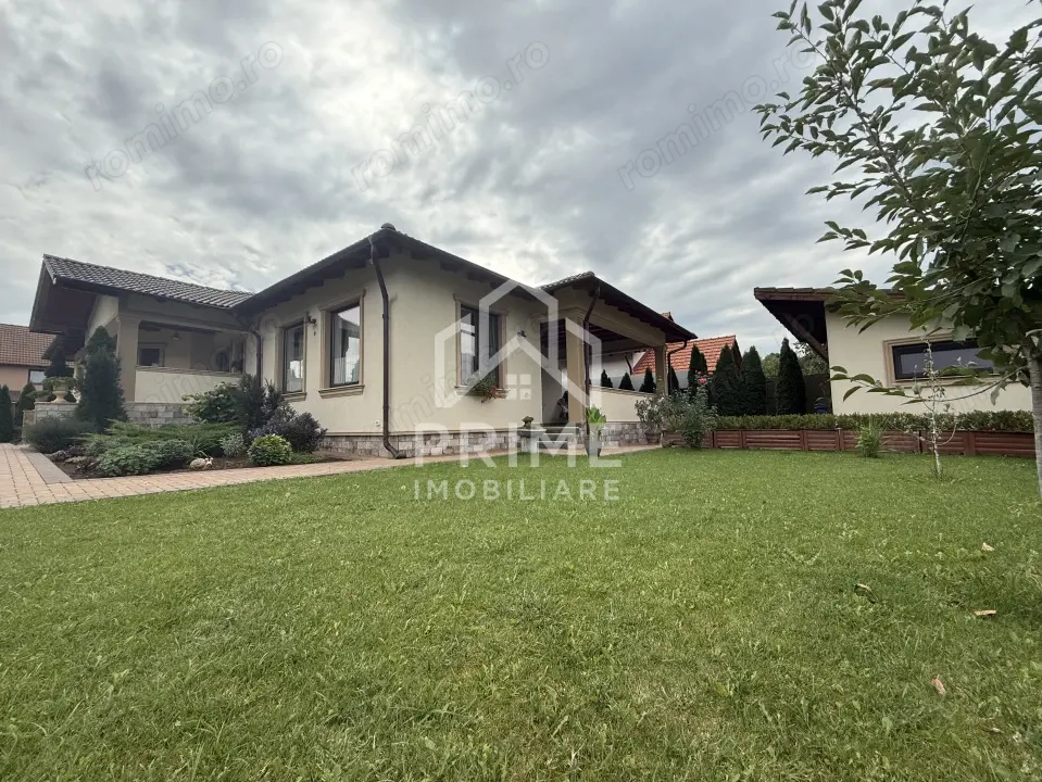 Casă individuală de vânzare -190 mp, 5 camere, CIUGUD, ZONĂ EXCLUSIVISTĂ