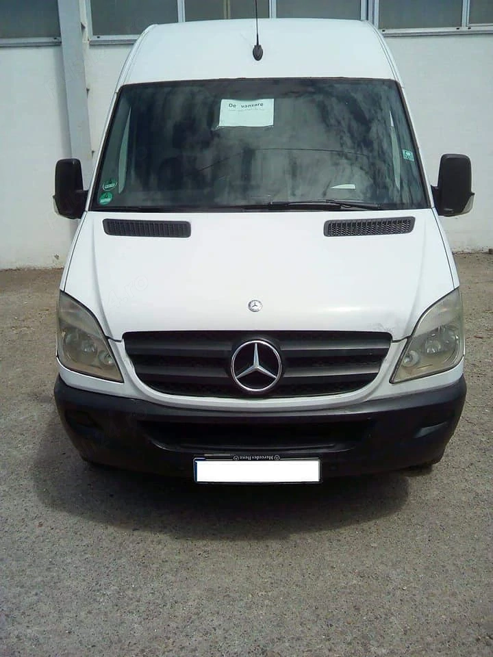 Vand Mercedes Sprinter modelul lung an 2007 , motor 2200 cmc, neinmatriculat, stare buna