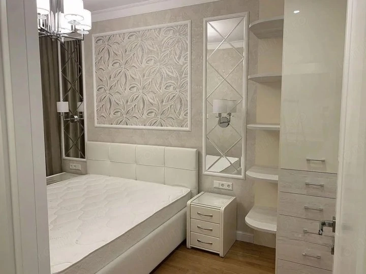 Garsoniera de inchiriat in zona Dristor