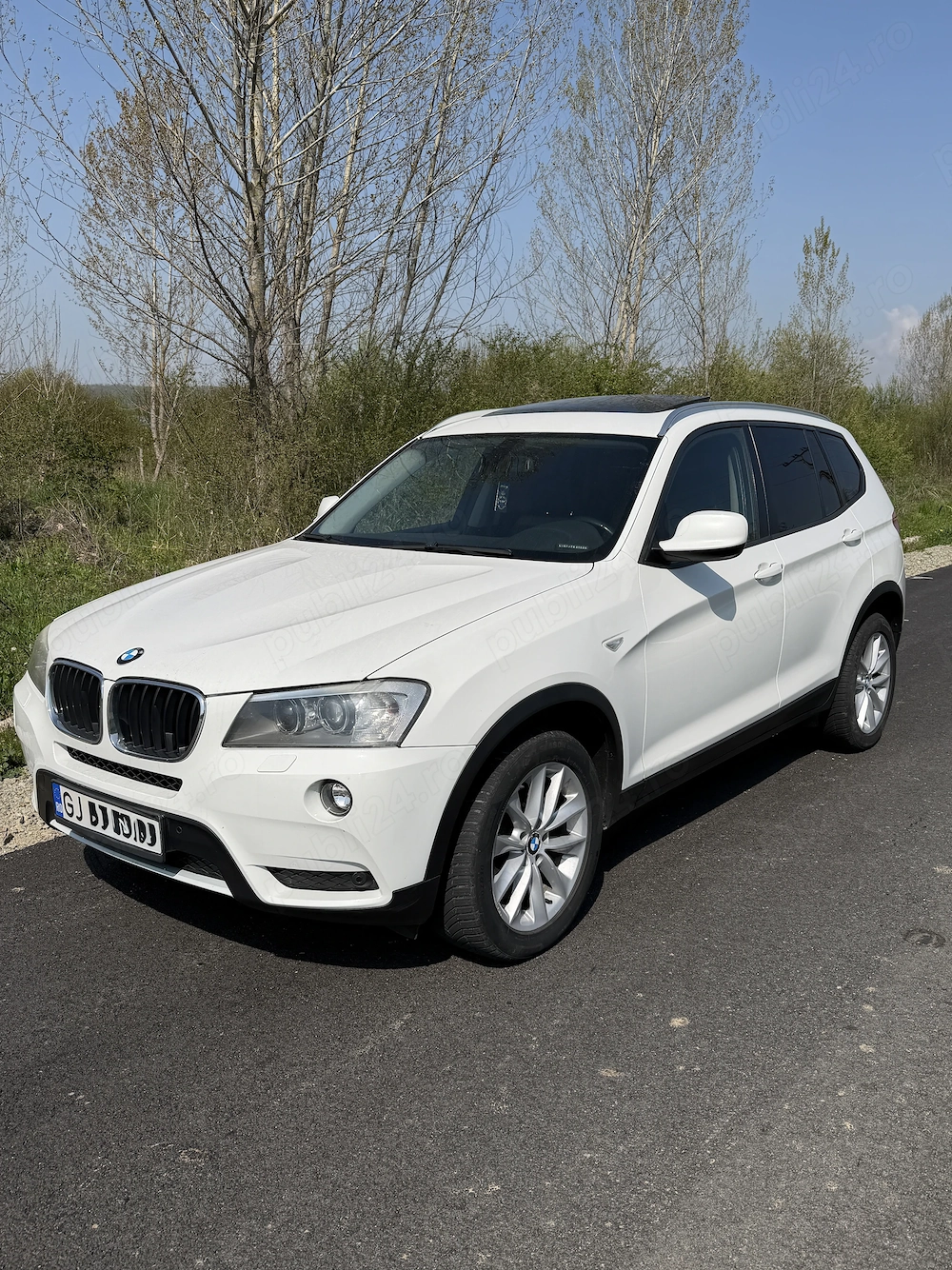 Vând Bmw X3    2.0    2011    