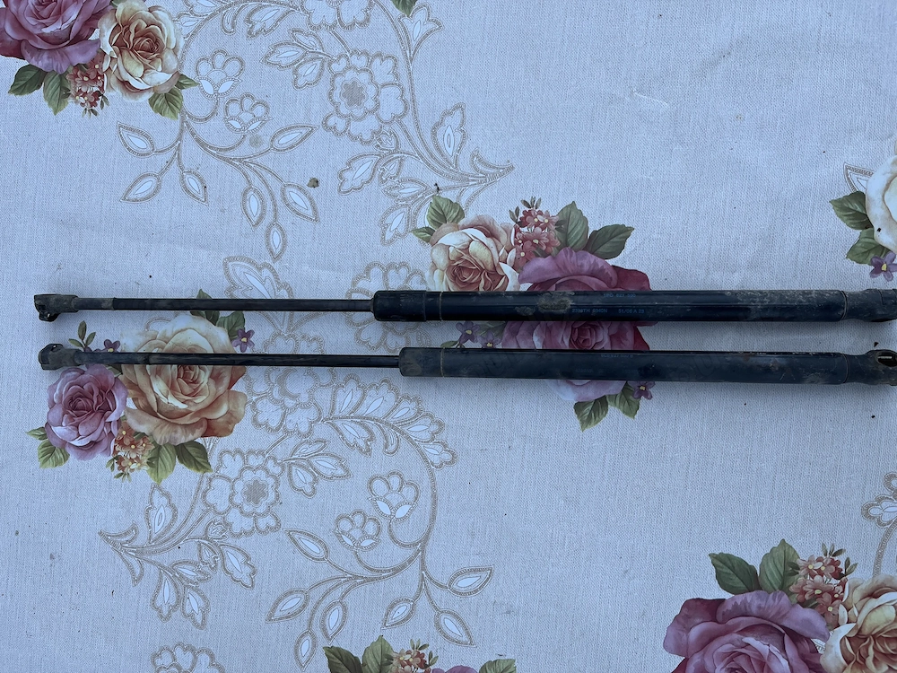 Amortizator portbagaj