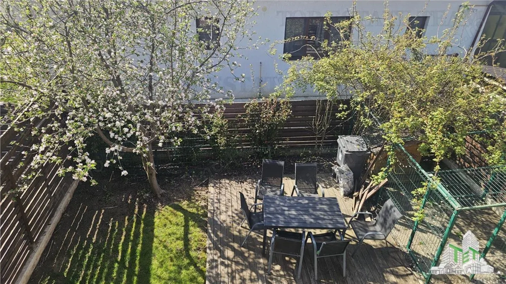 Casa mobilata intrare Domnesti cu panouri fotovoltaice