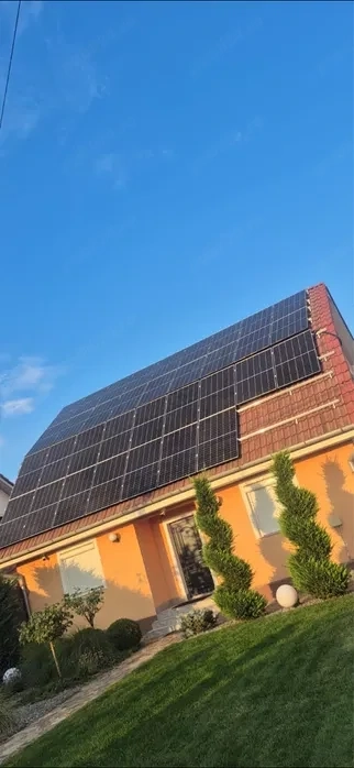 Sistem fotovoltaic complet 6 kw cu acumulator stocare 10.24 kw