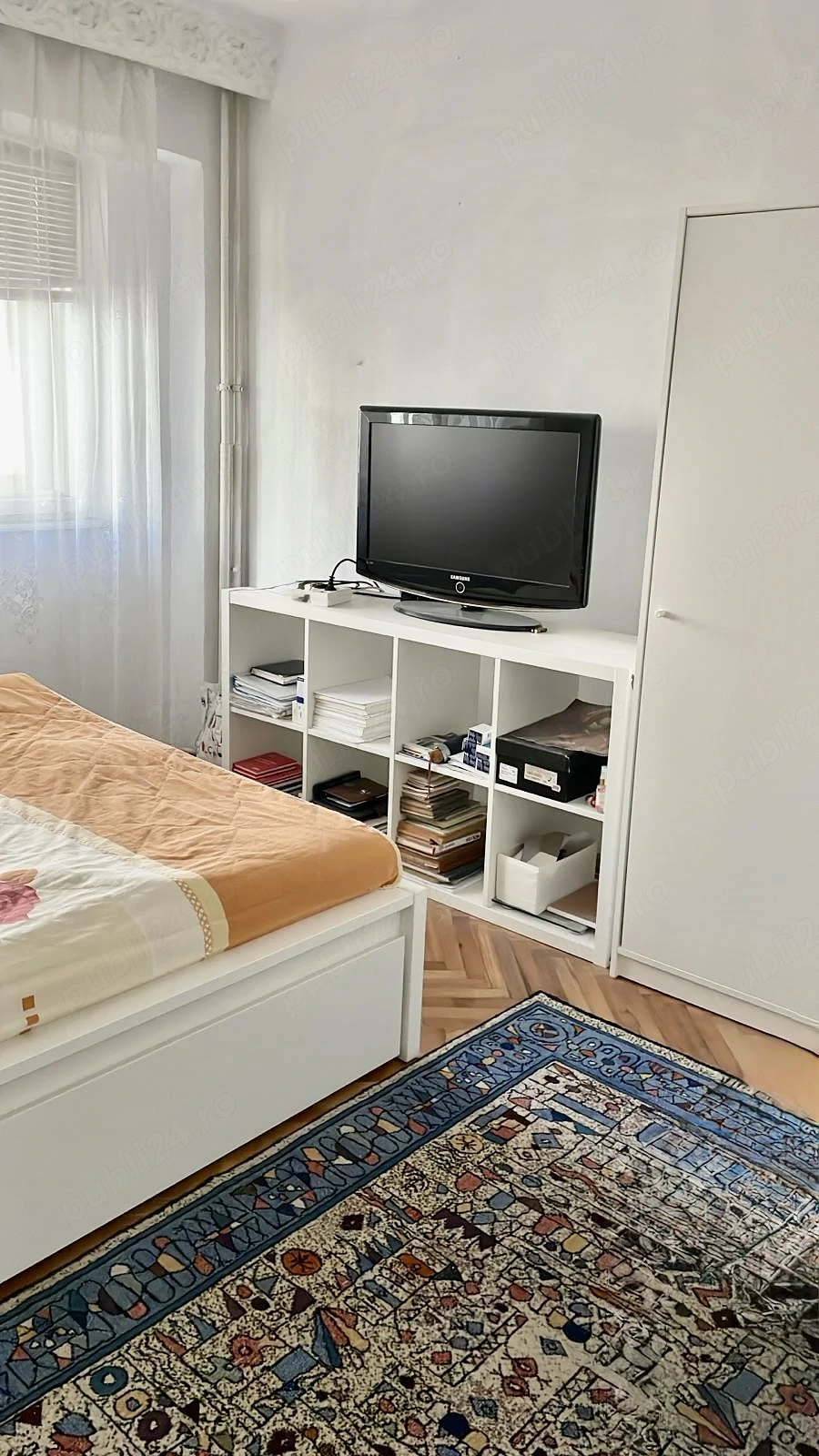 Vând apartament 3 camere - 2 bai, Plantelor foarte spatios