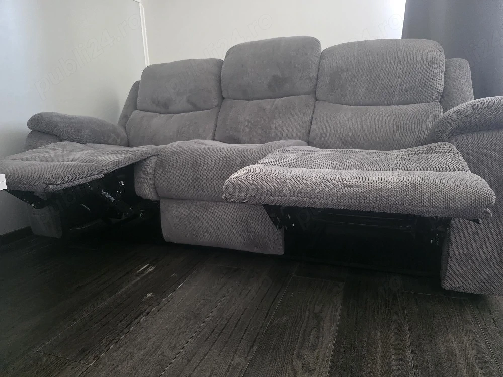 Vând canapea recliner