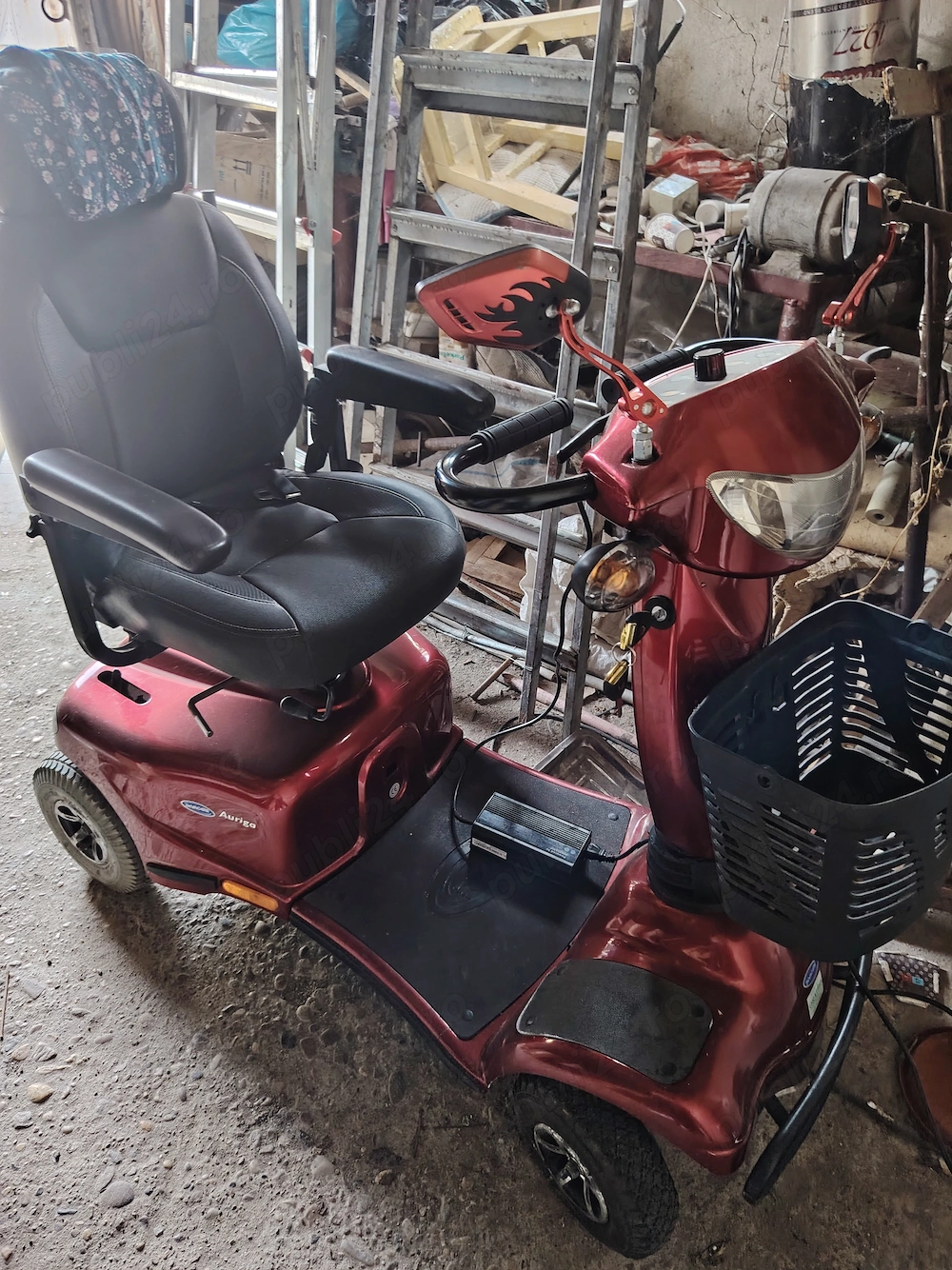Tricicleta electrica adulți 