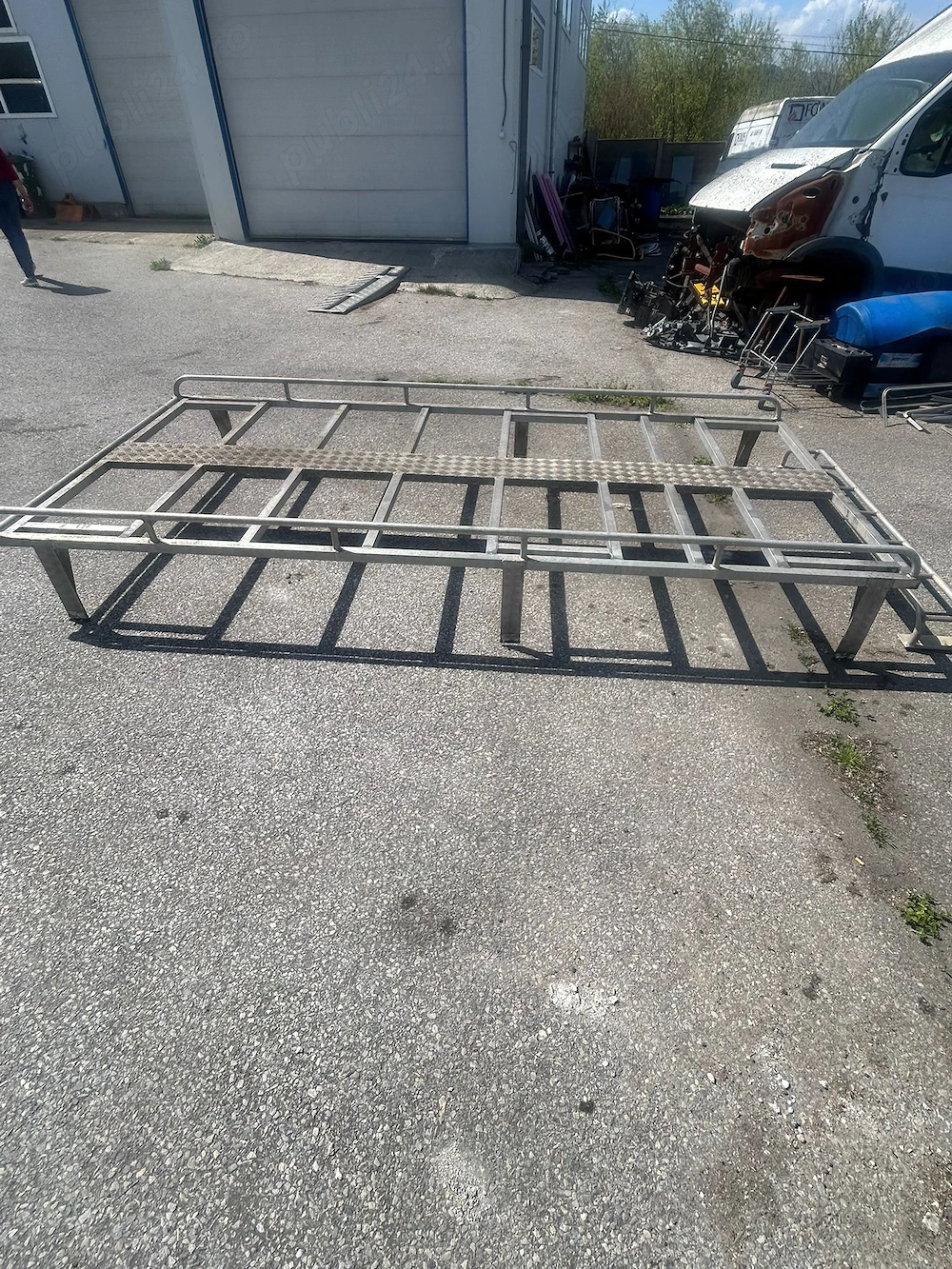 Vand portbagaj ( aluminiu ) pentru microbuz + scara