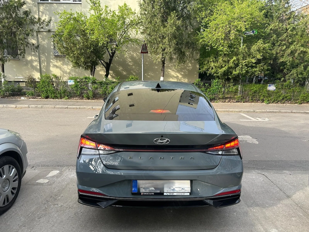 De vanzare : Hyundai Elantra 2021 ( CN 7 )