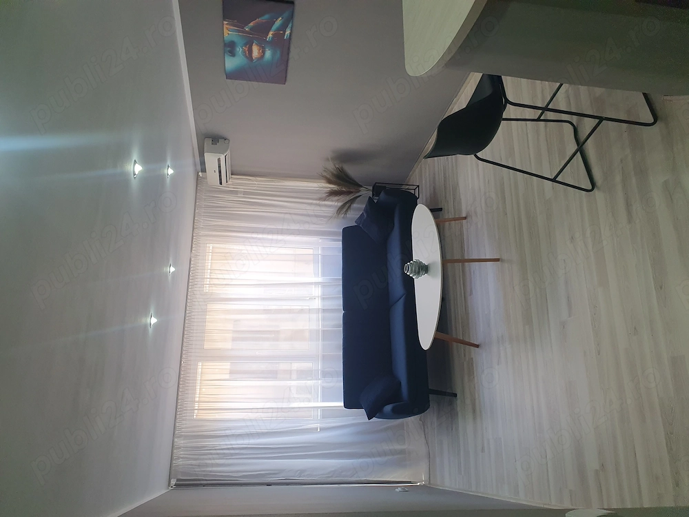 Garsonieră de închiriat 