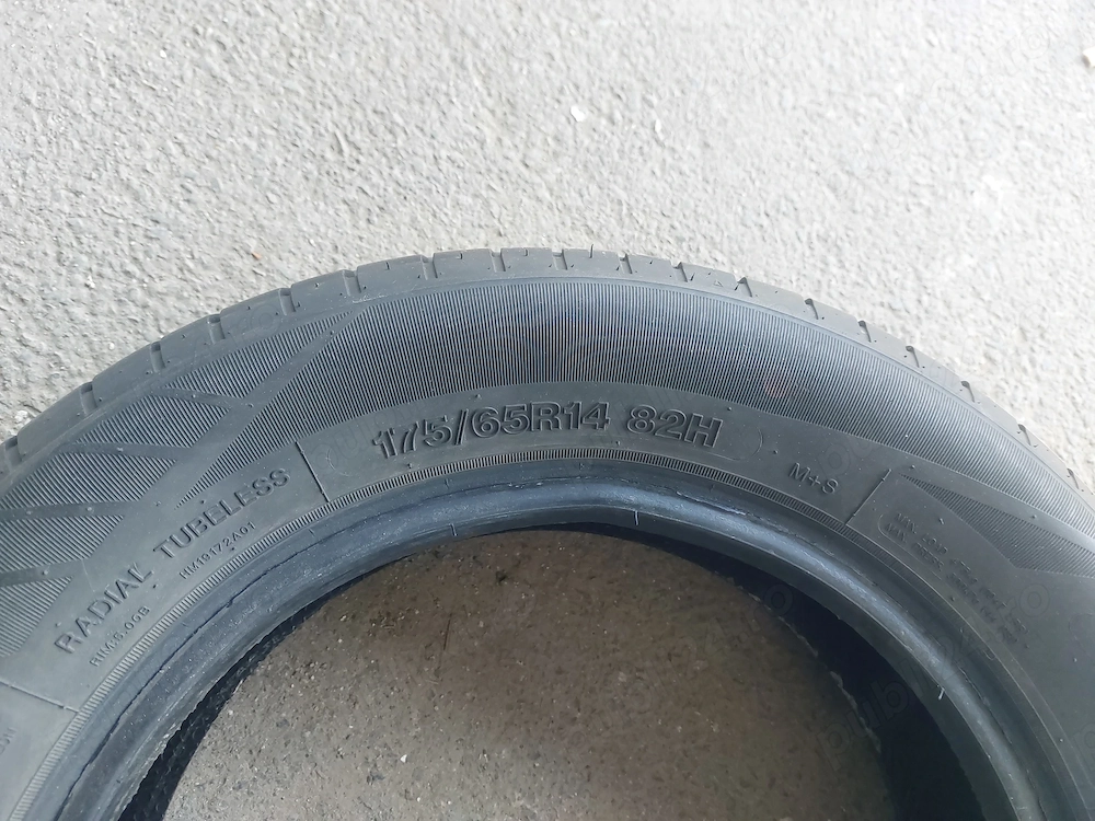 Vând cauciucuri  175x65x14