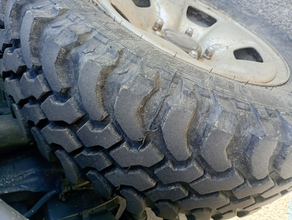 Vând anvelope Off Road 