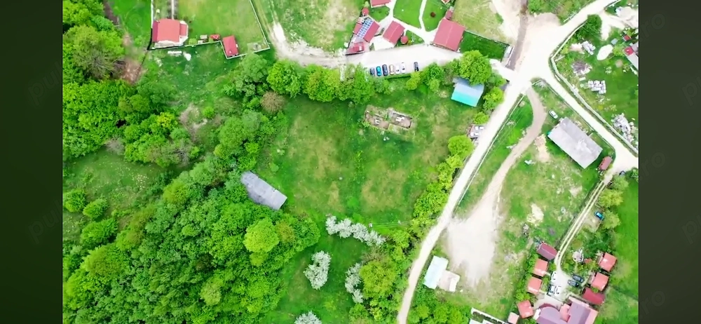 Vanzare teren Slanic Moldova