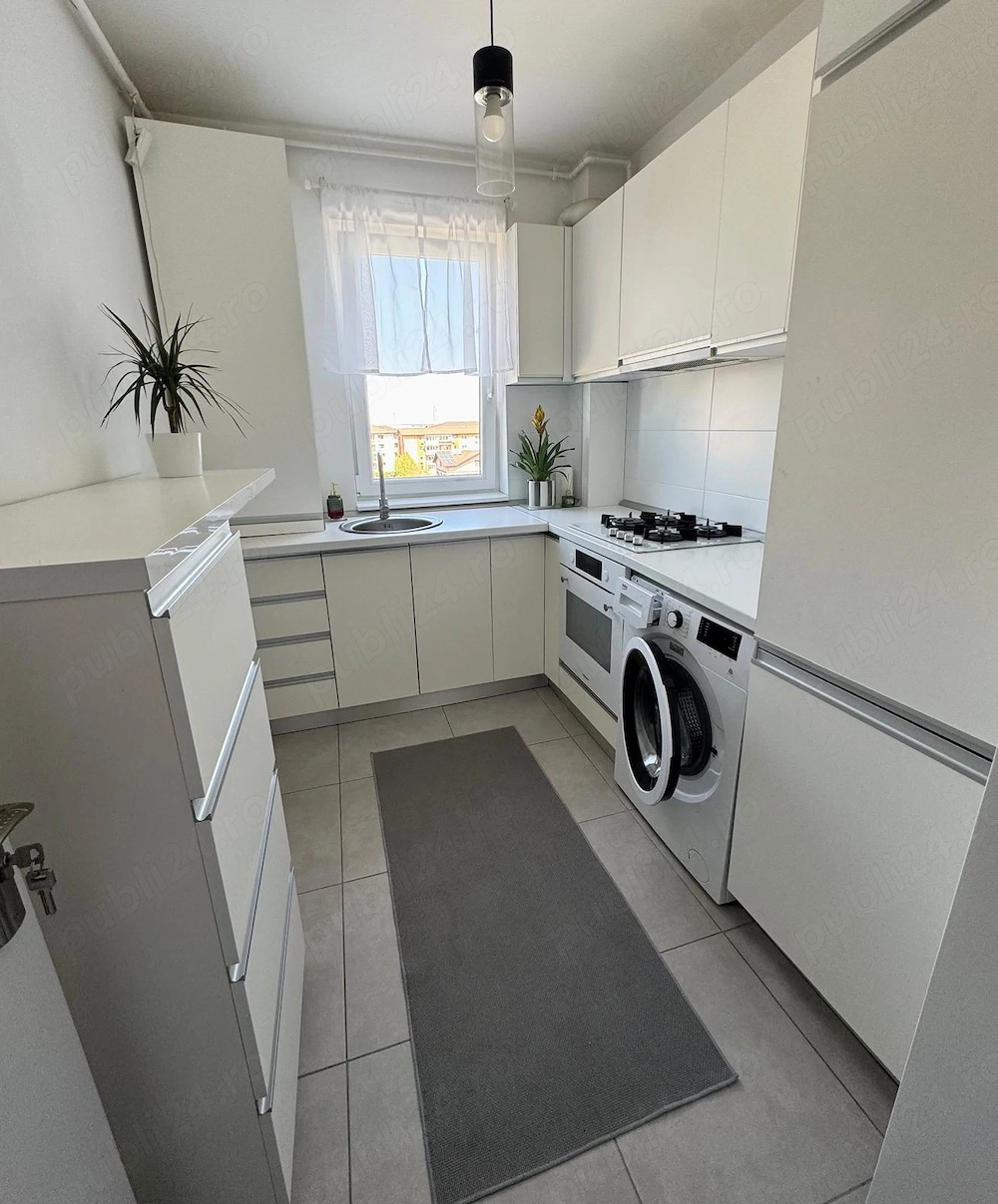 De vanzare Apartament 2 camere - Titan Ozana