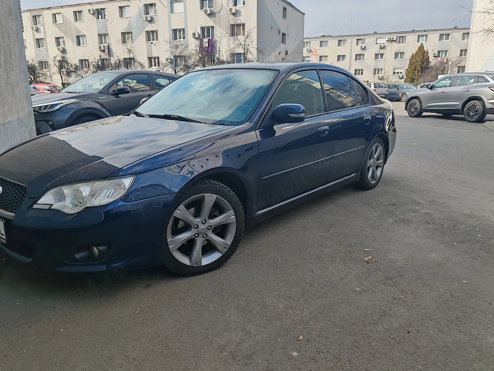 Vând subaru legacy 
